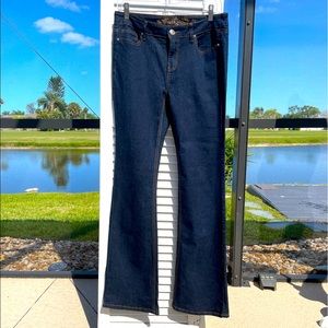 WAX Jean woman’s dark flare denim - SZ 13. NWOT. Festival